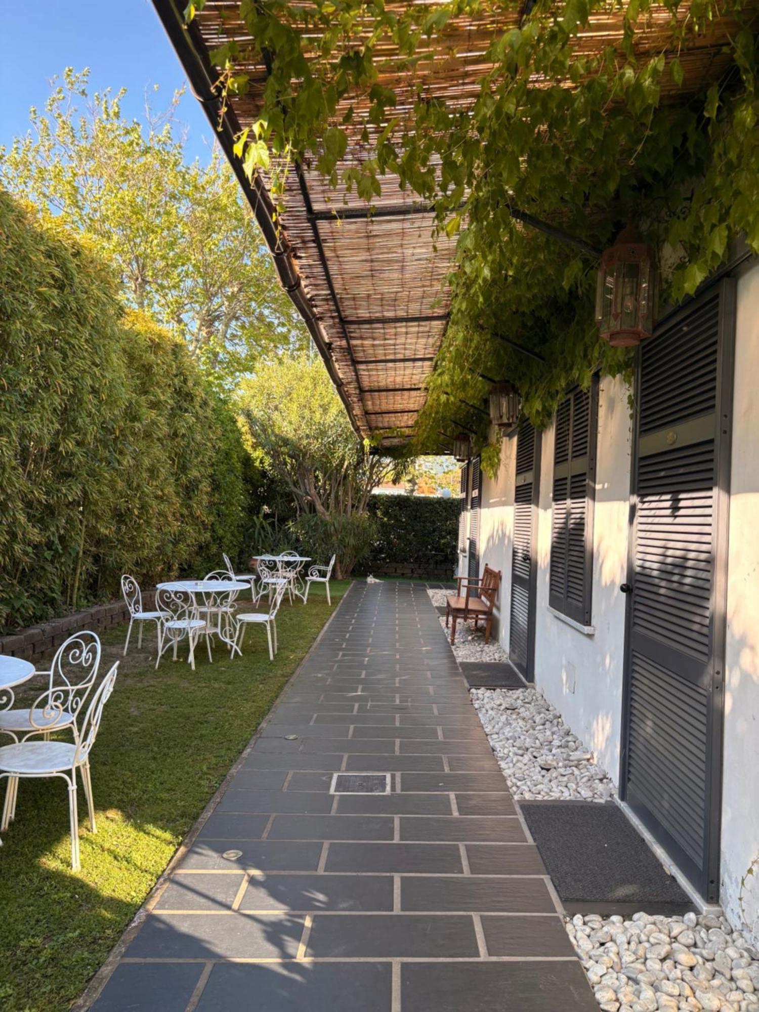 Hotel Atlantic Marina Di Carrara Εξωτερικό φωτογραφία