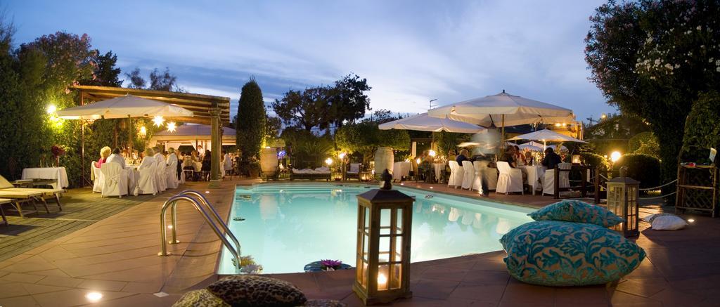 Hotel Atlantic Marina Di Carrara Εξωτερικό φωτογραφία